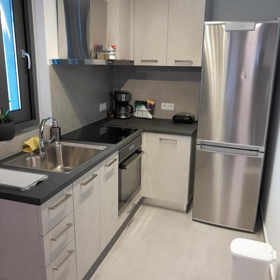 Brand New Flat Near De Bosset Bridge, Argostoli Apartment Ngoại thất bức ảnh